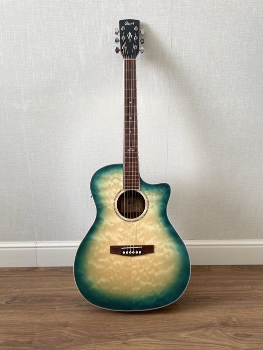 Гитара акустическая