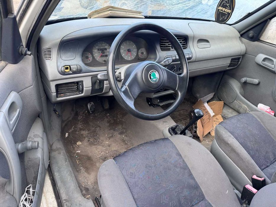 Skoda felicia 1.9d 2000г. На части.