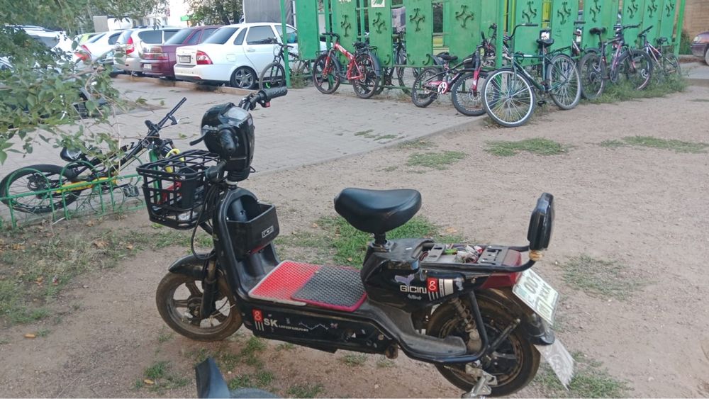Продам мопед в хорошем состояний