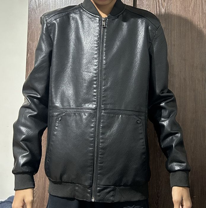 Кожаные куртки мужские