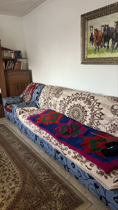 Продам диван и кресло