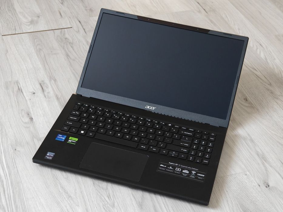 Laptop cu ecran 3D Acer Aspire 3D 15 SpatialLabs A3D15-71GM