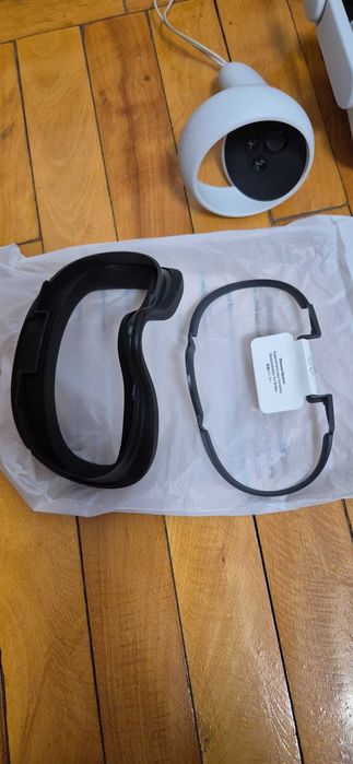 Casca VR Oculus Quest 2 + chit accesorii