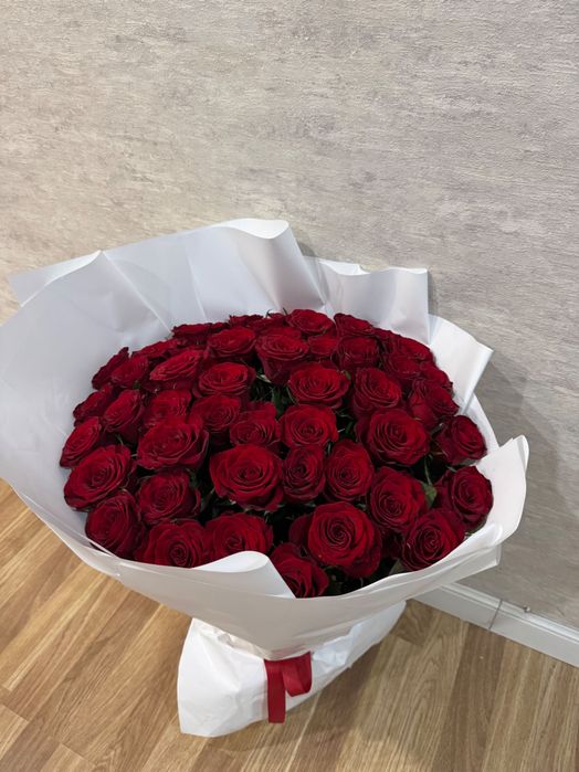 Цветы  свежие 51 роз