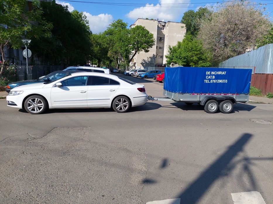 Inchiriere remorca 750 kg 3 metri. de volum se conduce cu B