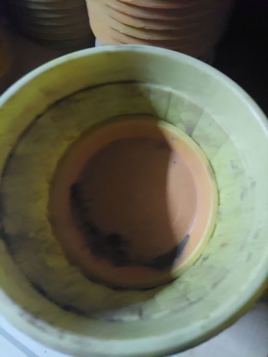 Продам садовые горшки