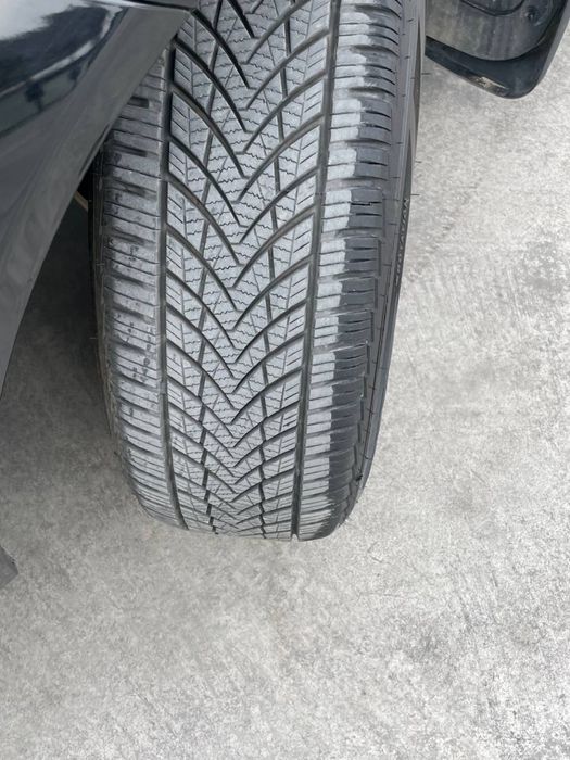 Lasetti /jentra  chevrolet