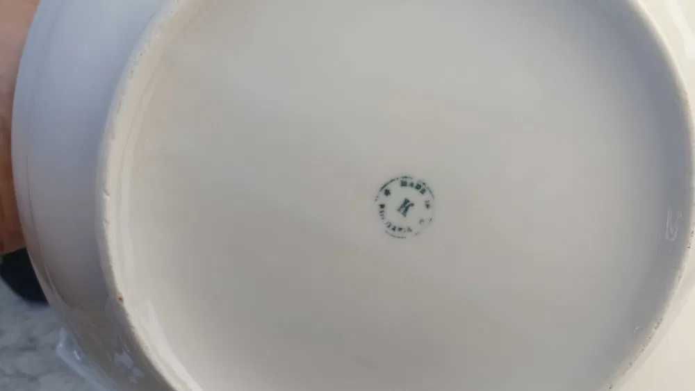 Порцеланов Супник и Плато "Китка" Нови Пазар Ретро/Винтидж (Като нови)