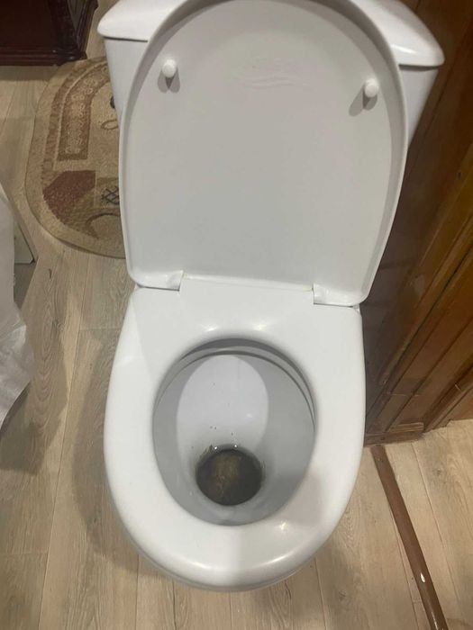 продам унитаз бу