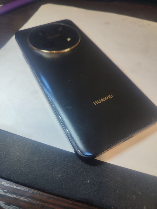 Huawei nova 12i на запчасти