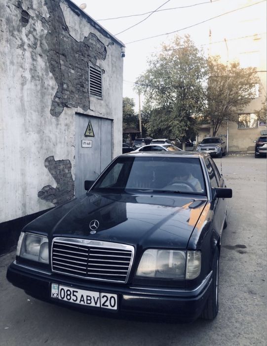 продам мерседес Е200