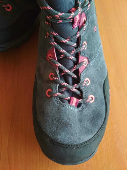 туристически обувки кубинки боти трекинг туризъм CMP waterproof