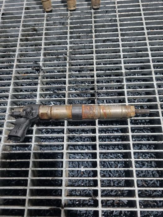 Injector Citroen C - Crosser 2.2 D 2007 - 2012 156CP 4HN Euro5 (1364) Diesel 0445115025