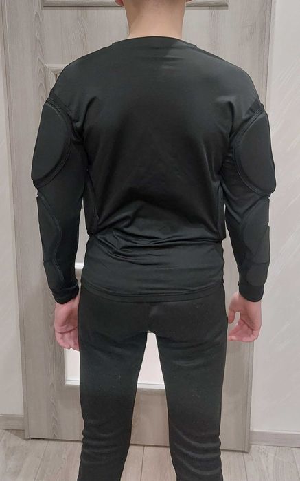 Вратарска блуза с подсилки 170 см