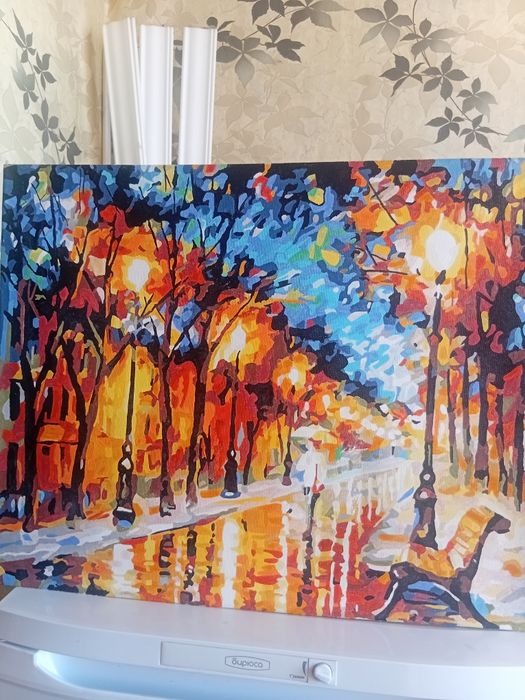 Картина,кувшин,графин.