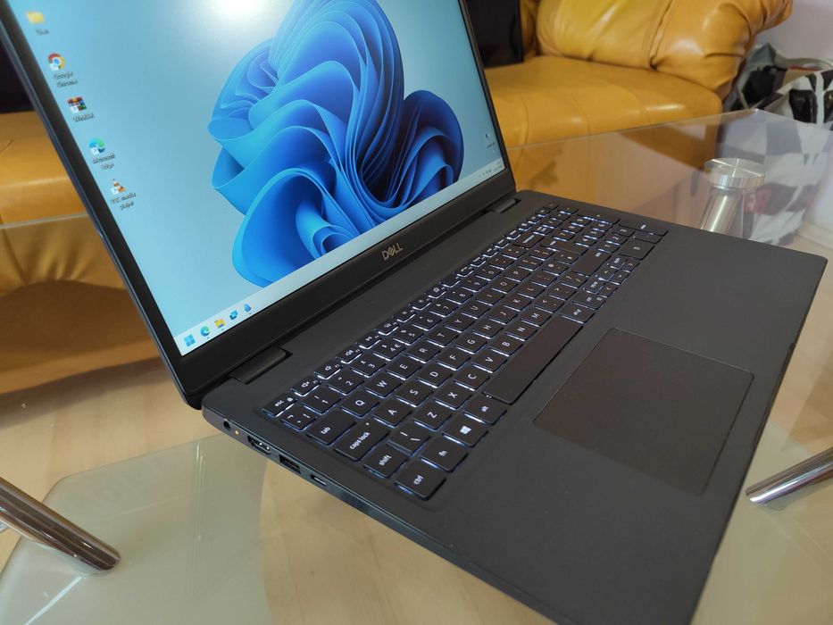 Dell Latitude 3510 – 15.6" Full HD / i3-10110U / 16GB DDR4 /256GB nvme