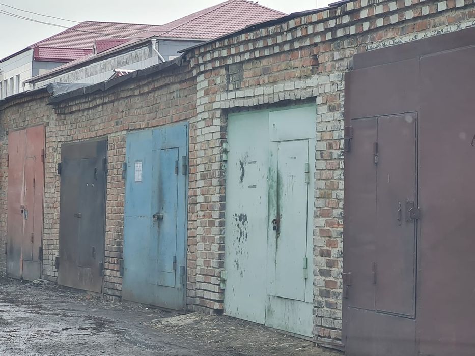 Продается гараж в центре города