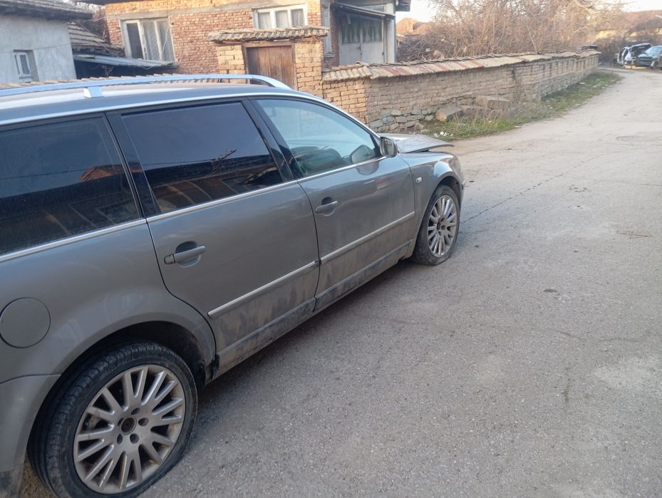 Продавам VW PASSAT B 5.5 2.5 4X4 На Части