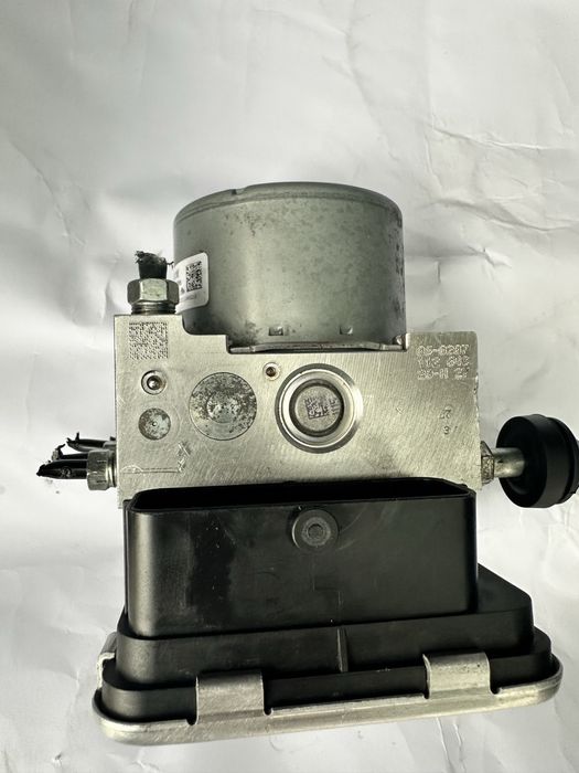 АБС модул за субару крострек.