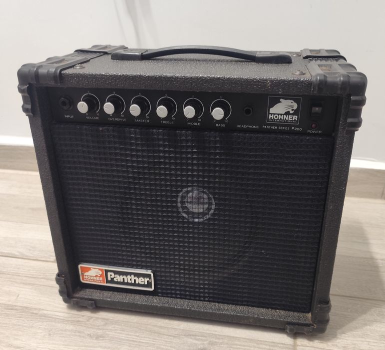 Китарно кубе Hohner