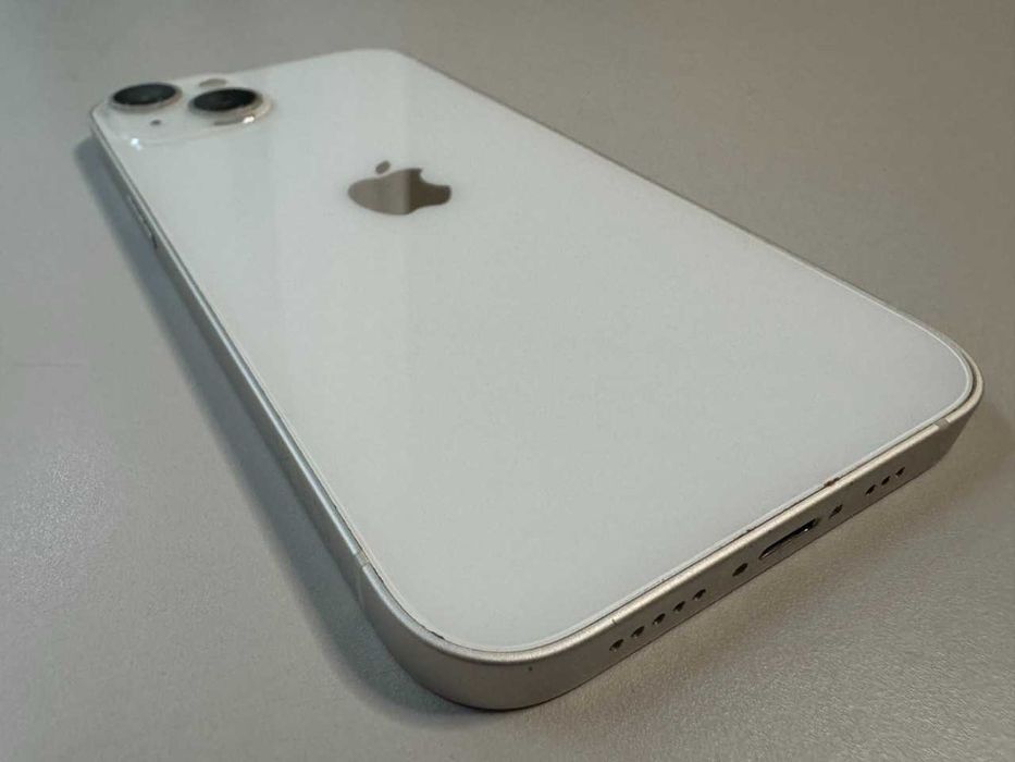  Apple / iPhone 13 128 Gb / Starlight