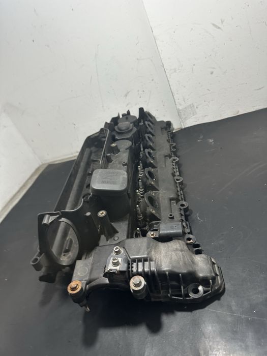 Capac culbutori chiuloasa BMW Seria 5 E60 530d M57 3.0 525d 2.5 d 177