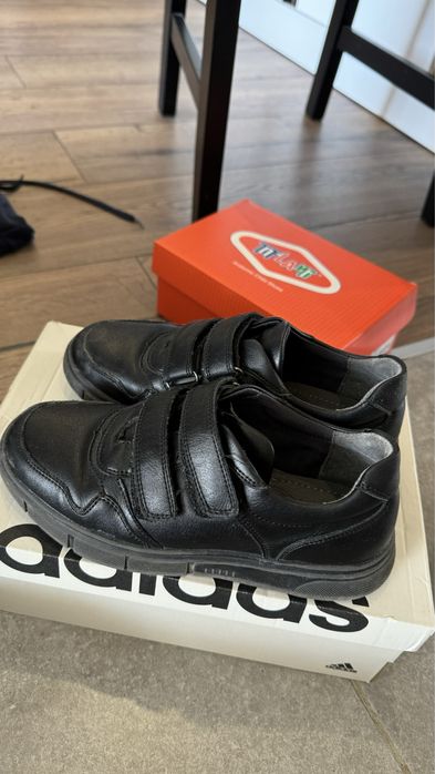 Детская обувь на  мальчика в 33 рре