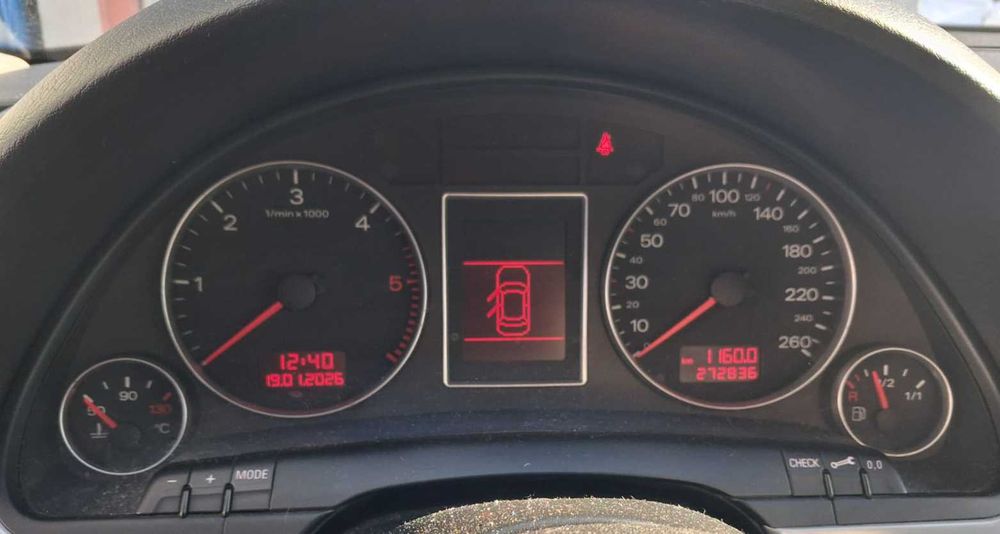 Audi A4 2.0 TDI 2006 | Manual | 272.000 km | Stare bună