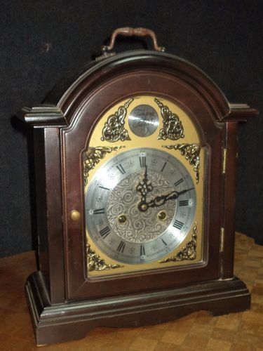 Superb ceas de semineu antic Tempus Fugit de dimensiuni mari perfect f