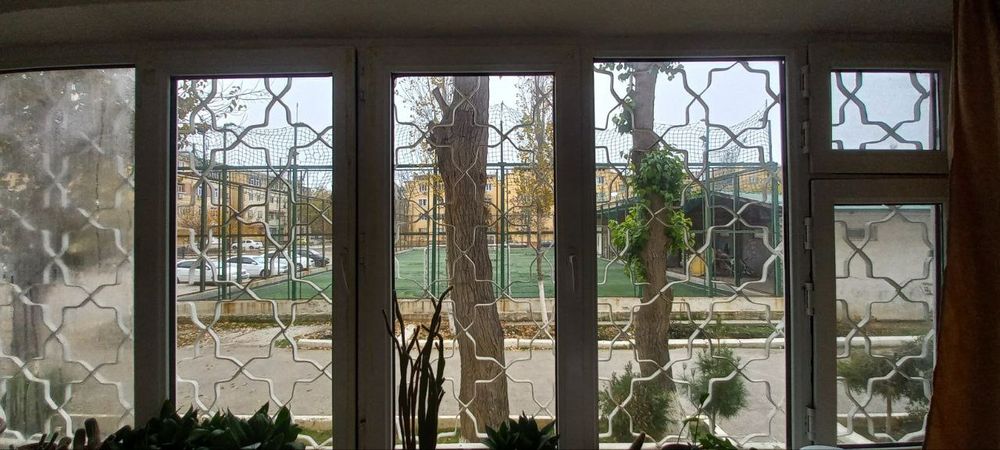 Срочно 3-хонали уй сотилади. Офис килиш учун тори келади