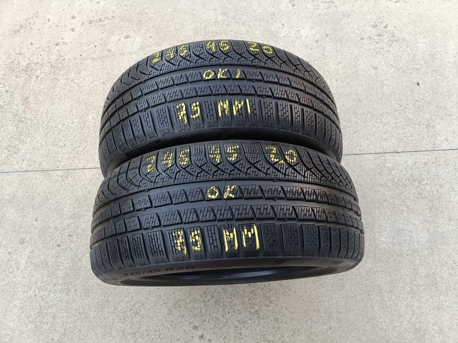 Doua anvelope iarna 245 45 20 pirelli p zero winter profil 7,5 mm