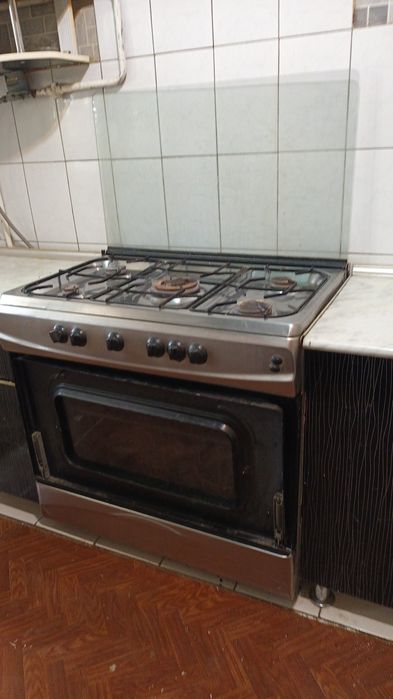 Gaz plitasi 5 ta plitalik