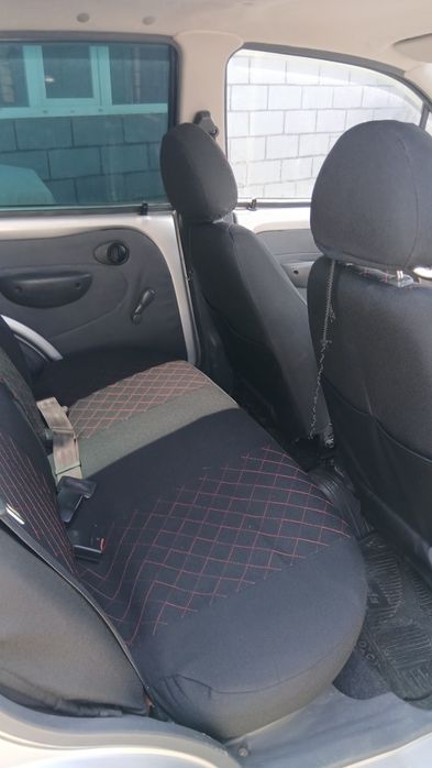 Продам отличный автомобиль.