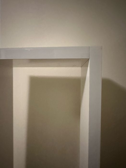 Двоен дървен рафт бял