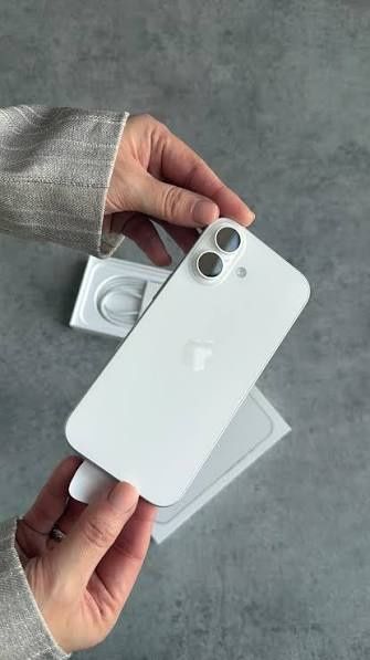 iPhone 17 на 256 Гб продам