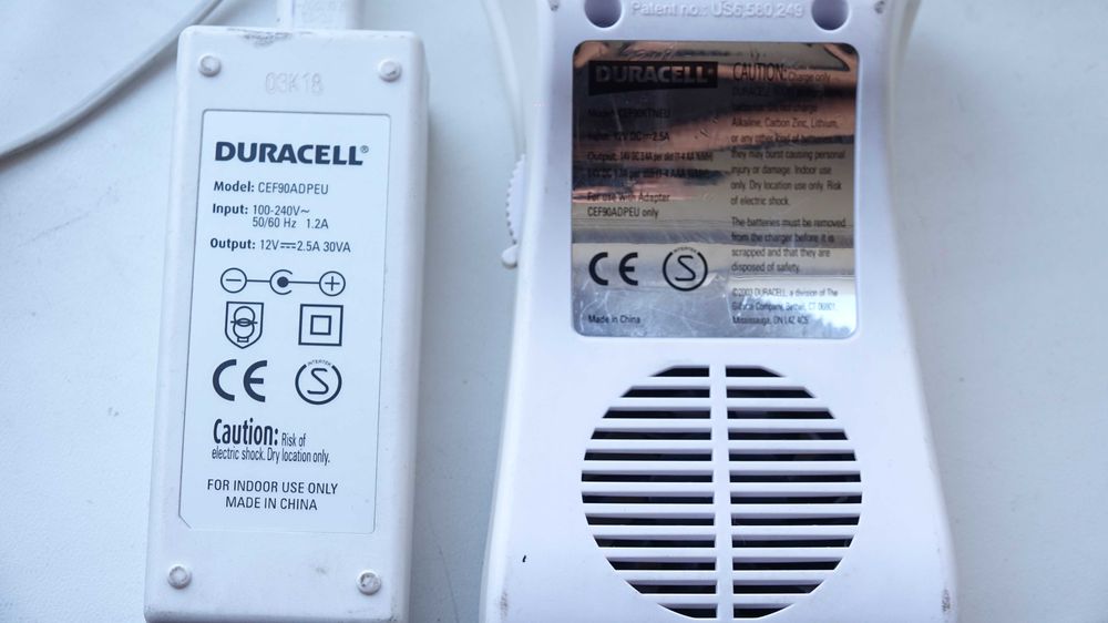 зарядное устройство Duracell.АА,ААА Charger