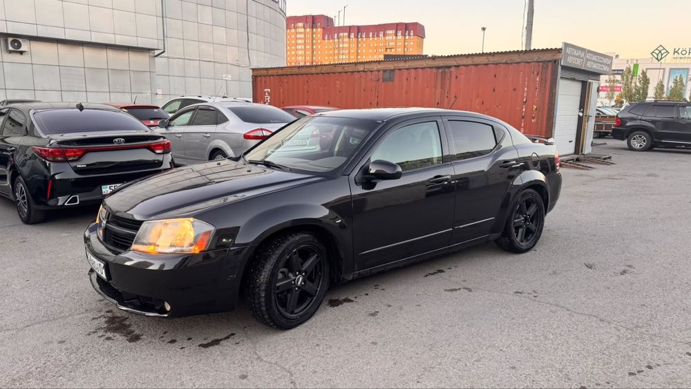 Продам срочно dodge avenger 2007 года обьем 3,5