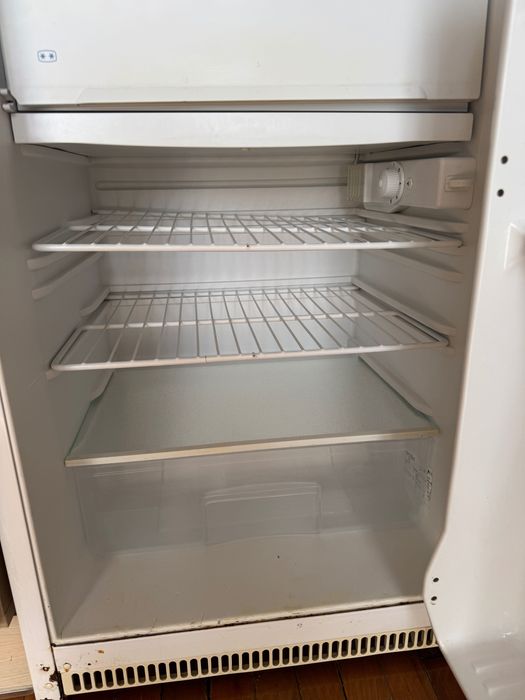 Mini Frigider Arctic