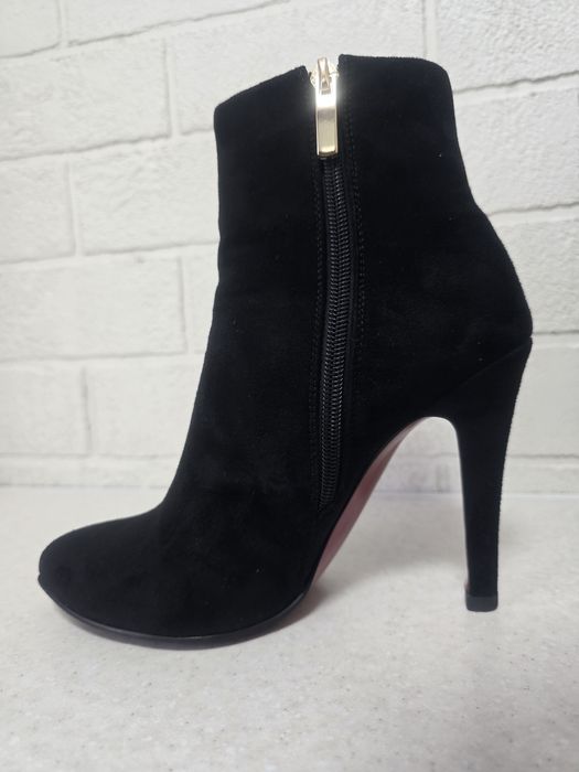 Ботильоны женские, нубук.