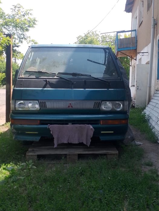 Митсубиси L300 2 бензин корберятор