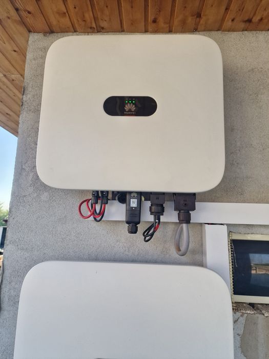 Vand invertor trifazat Huawei   sun2000  5,6,10ktl m1