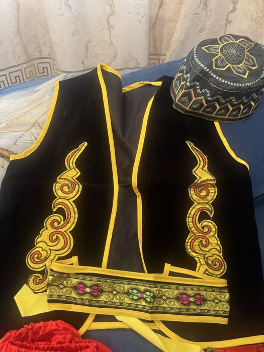 Продам Уйгурский костюм