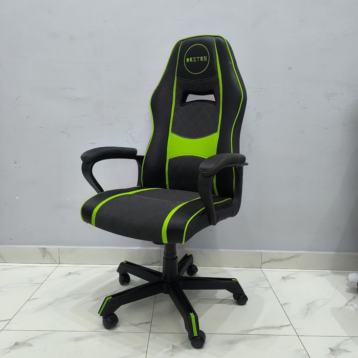 Игровое кресло , для игровых клуб , игровые кресла разных вариантов