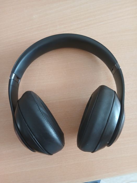 Casti beats în stare foarte bună De funcționare