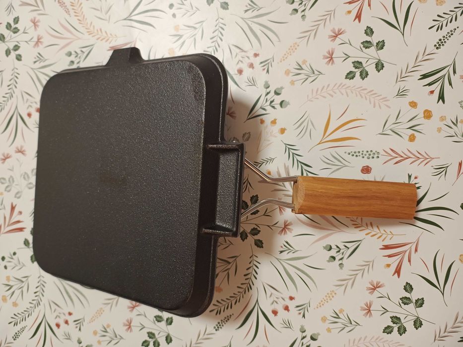 Tigaie dubla Black Doubletta + Bonus tigaie fonta