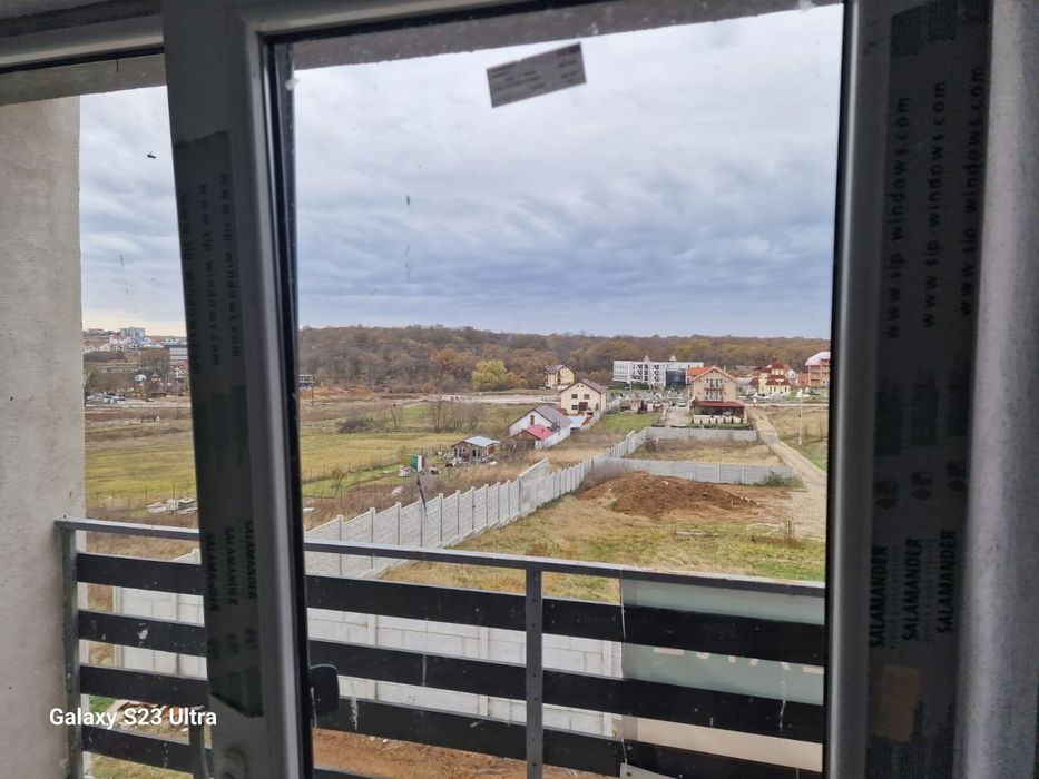 Apartamente 3 camere de vanzare ( sau casa 4 ap)