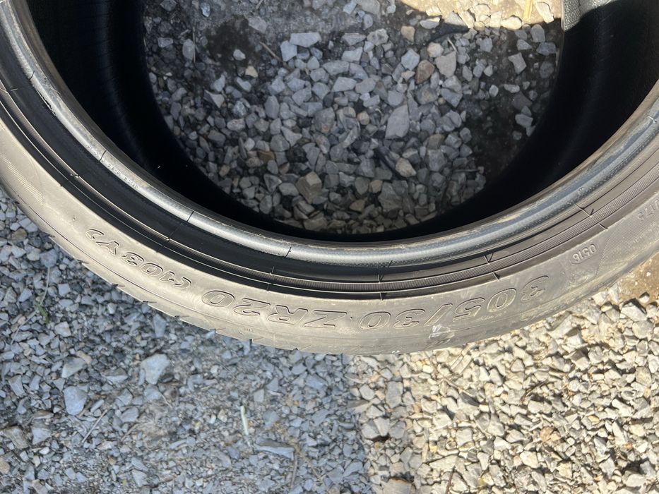 Летни гуми Pirelli 305/30R20