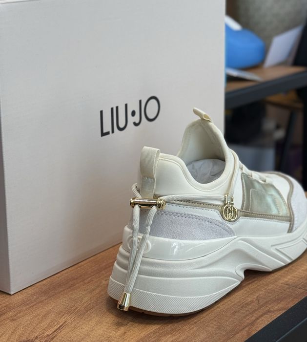 Оригинални дамски сникърси LIU JO LJ01 36-40