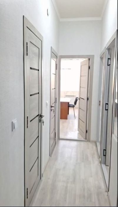 Navoiy shahar vayenni garadok 1 magazin orqa tarafidagi yani dom