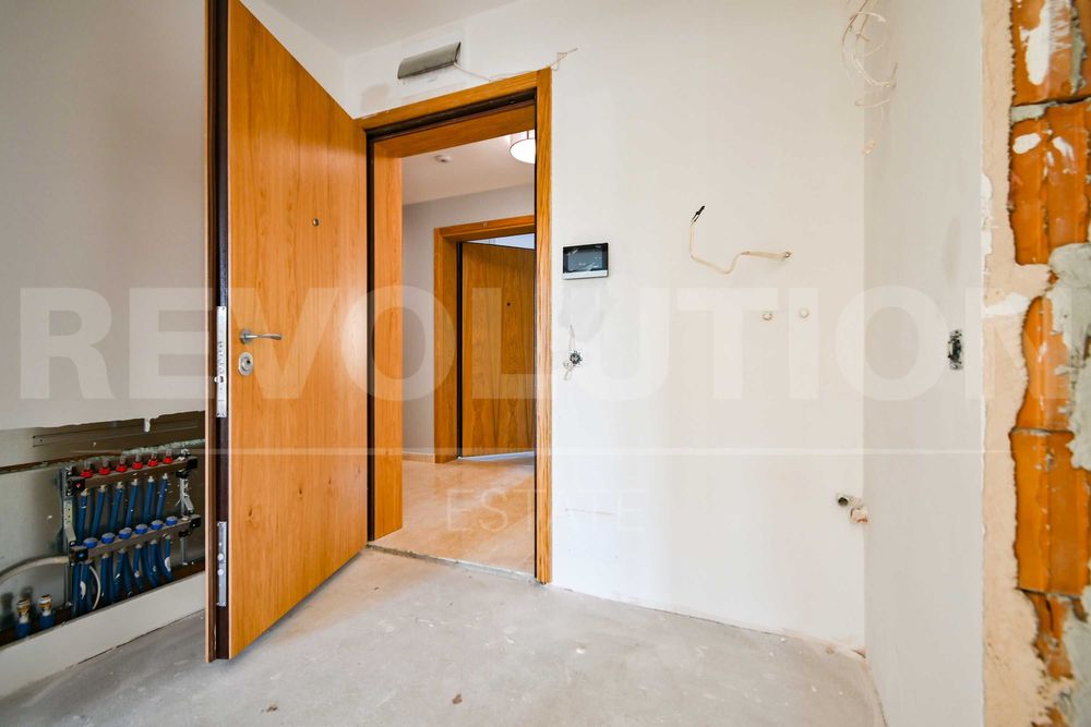 Продава се Двустаен апартамент в София, Разсадника - 76 кв.м за 2513 €/кв.м - Снимка #6